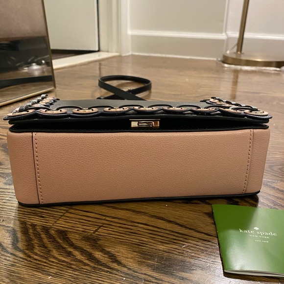 New Kate Spade Black Leather Top Handle Crossbody - Picture 4 of 8